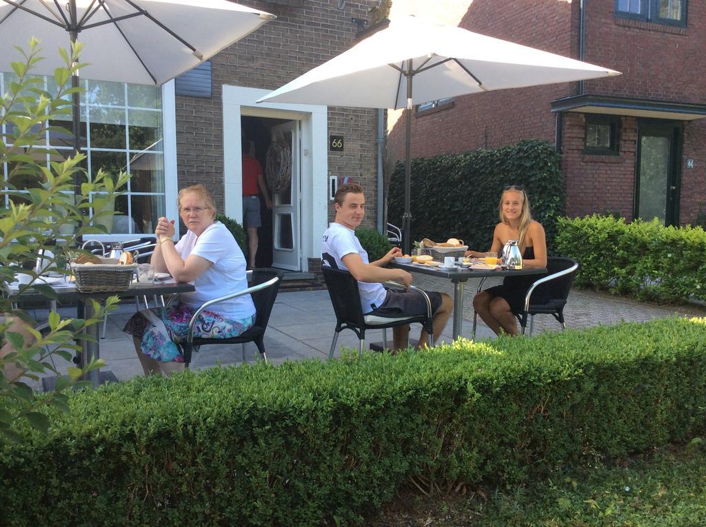 Hotel Pension Oranje Valkenburg aan de Geul Exteriör bild