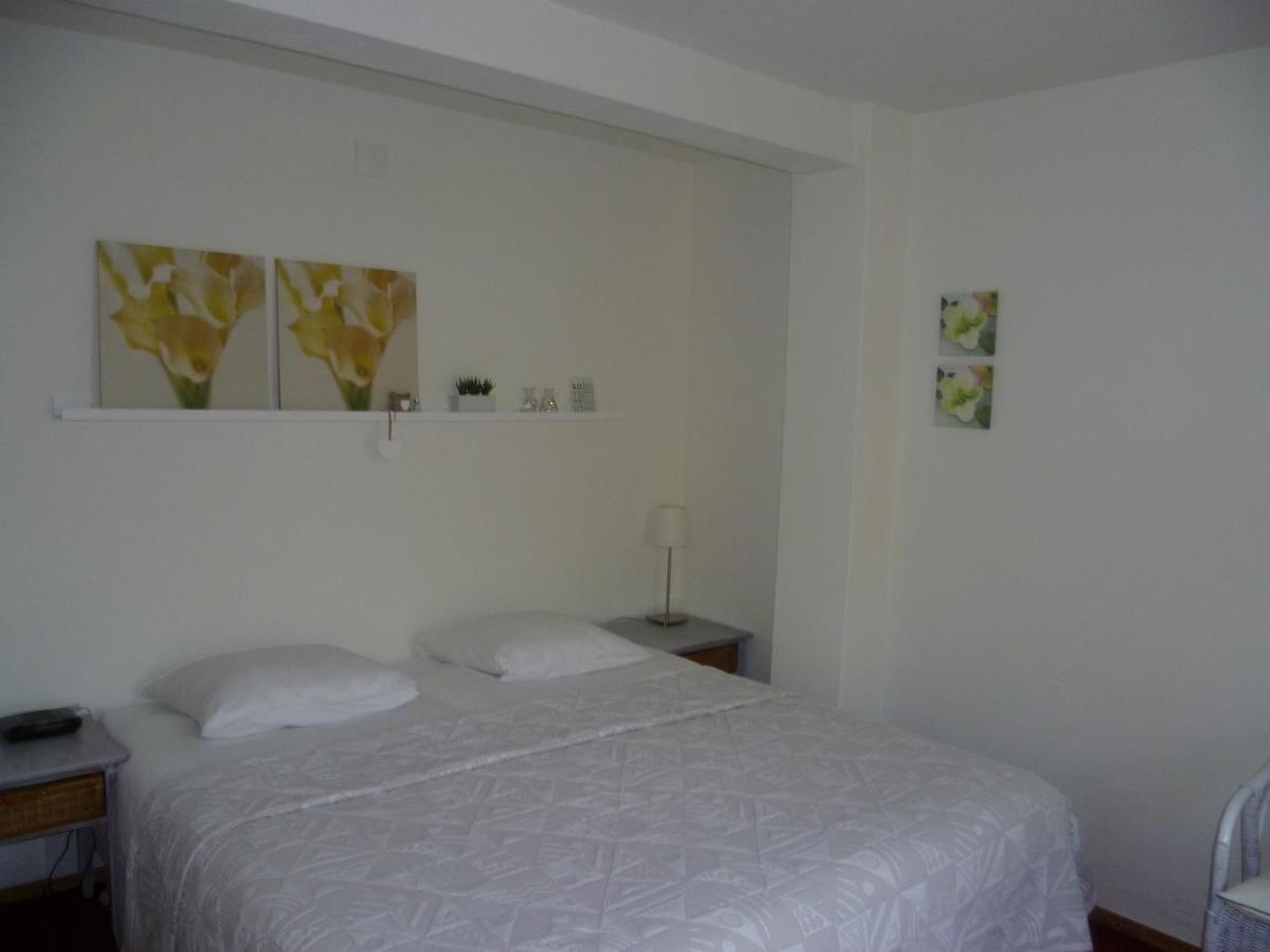 Hotel Pension Oranje Valkenburg aan de Geul Rum bild